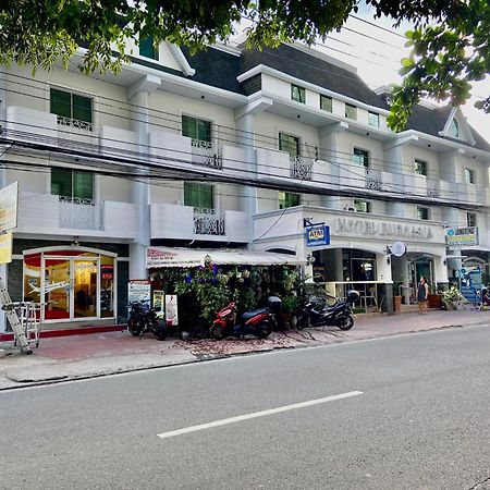 Hotel Euroasia By Bluebookers Angeles Bagian luar foto